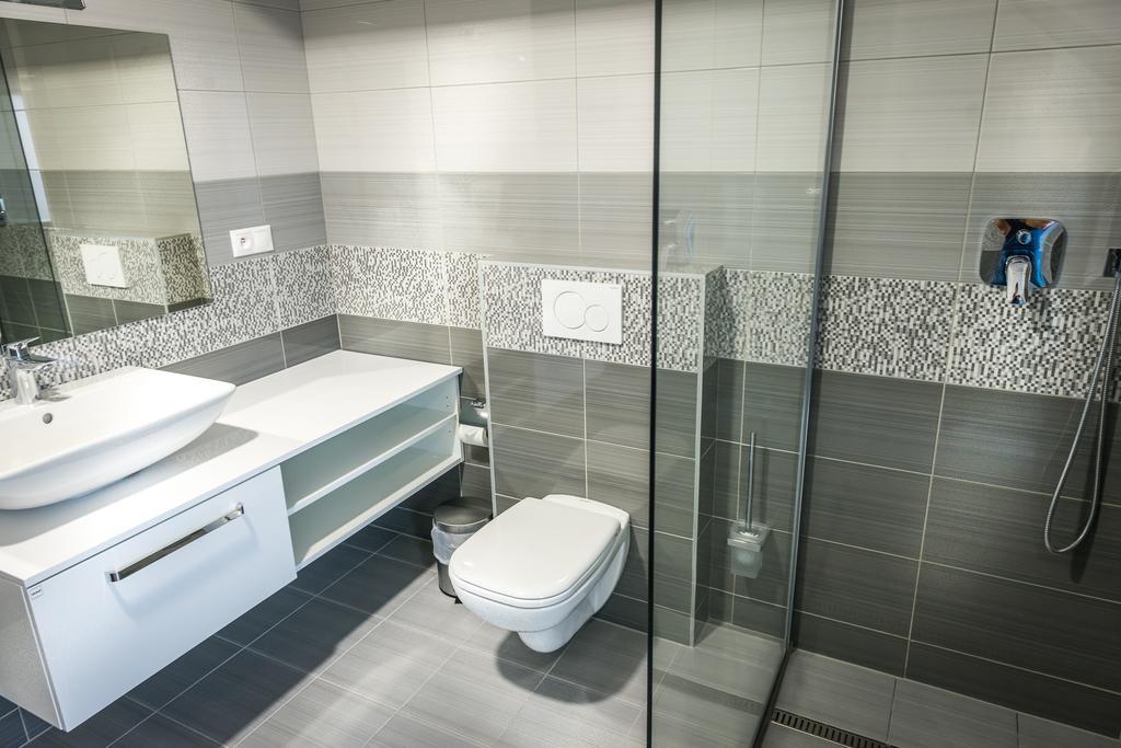 Guest House Frizzante Turčianske Teplice Esterno foto