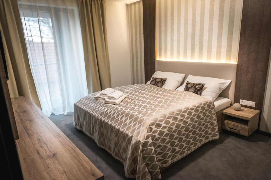 Guest House Frizzante Turčianske Teplice Esterno foto